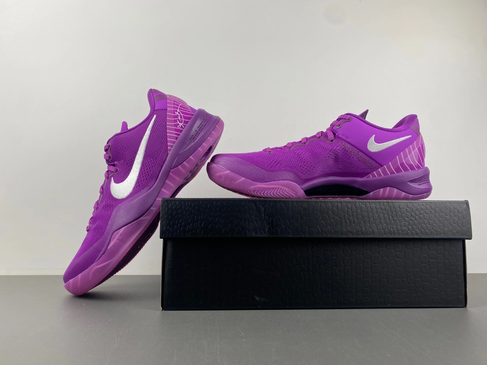 Kobe 8 Protro EYBL HJ7265- Effortless 984