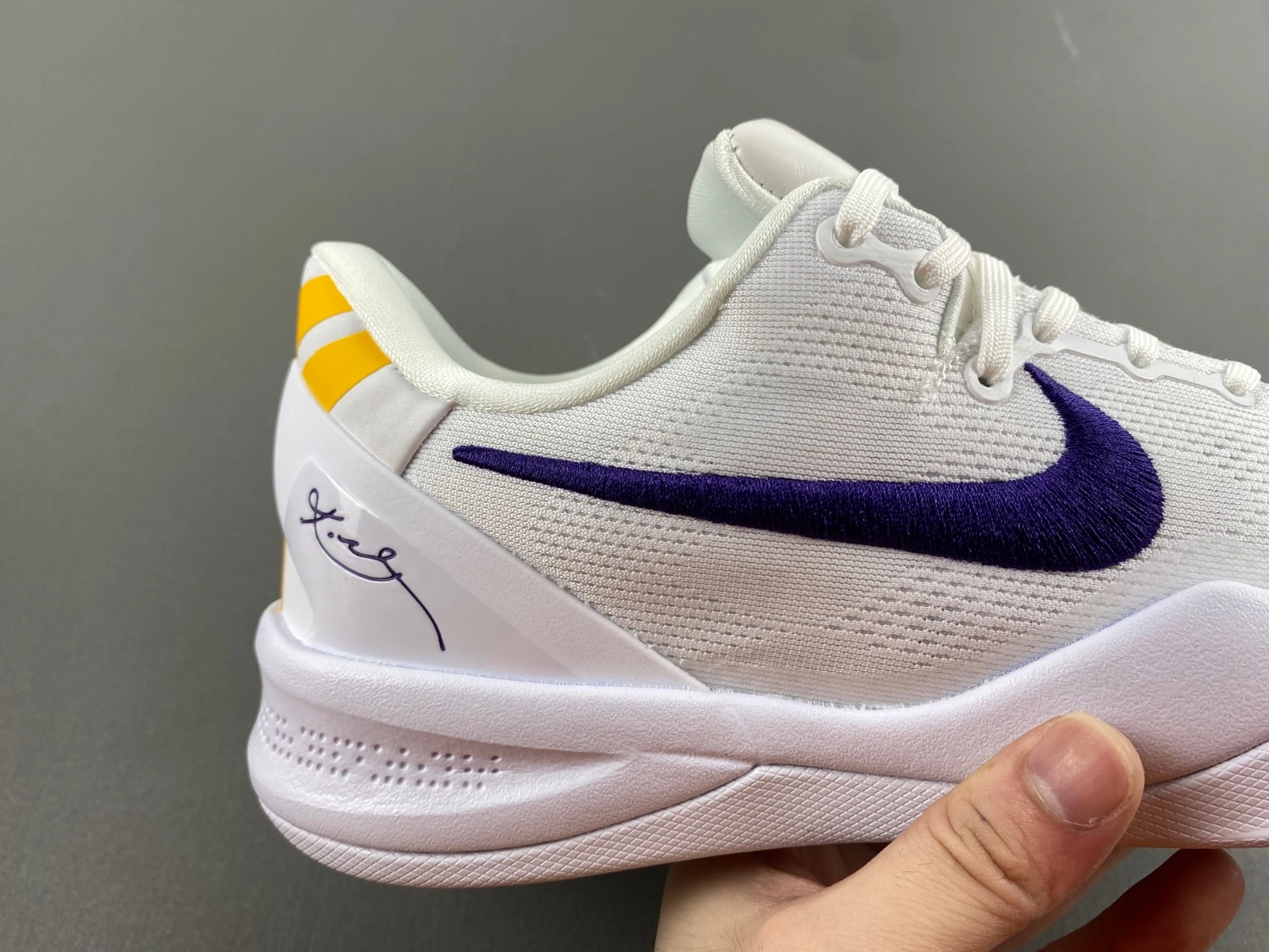 Kobe 8 Protro Lakers Home HF9550- Contemporary 1008