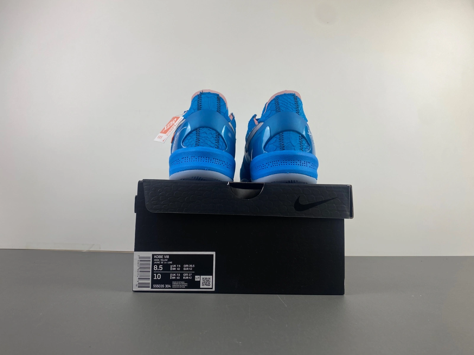 OdorResistant Kobe 8 Protro Off White Blue 555035- 997