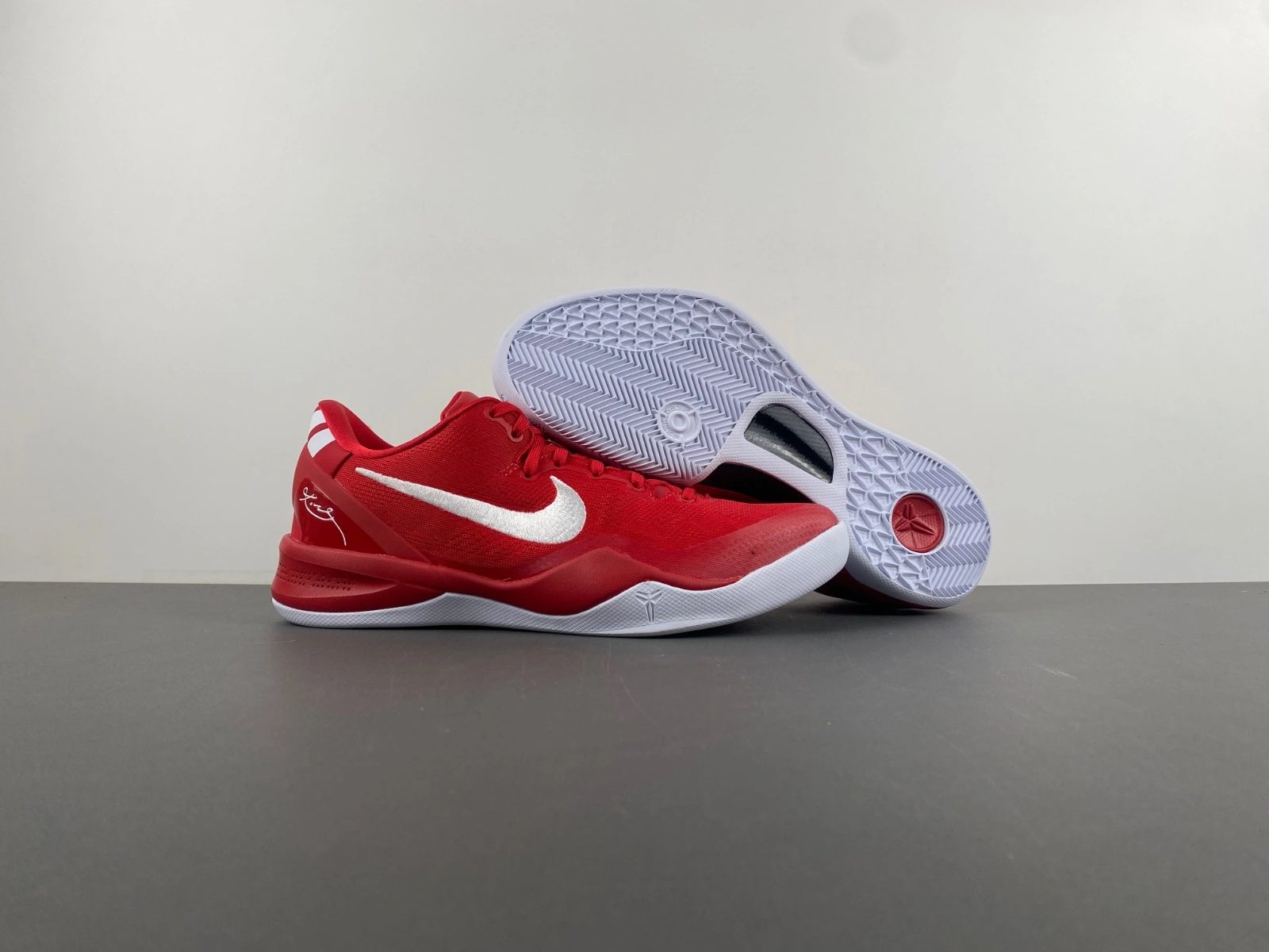 WaterResistant Kobe 8 Protro University Red HF9550- 981