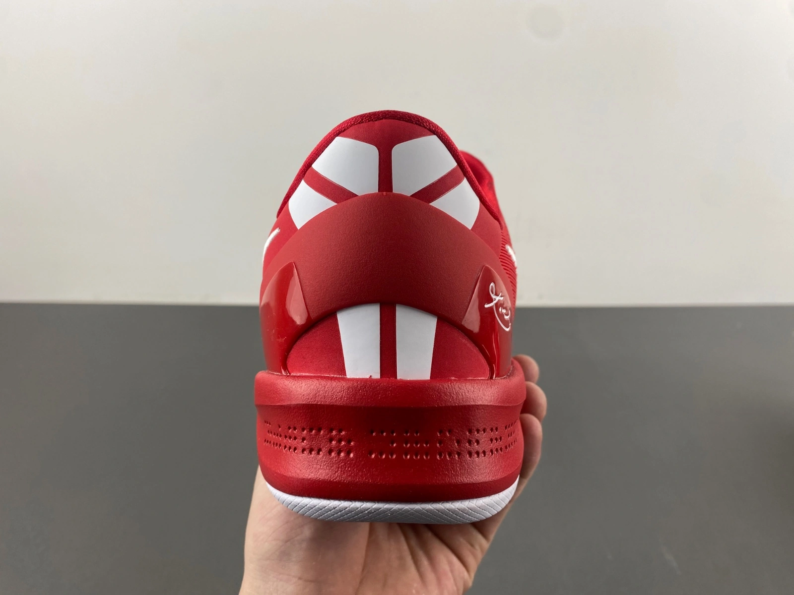 WaterResistant Kobe 8 Protro University Red HF9550- 981