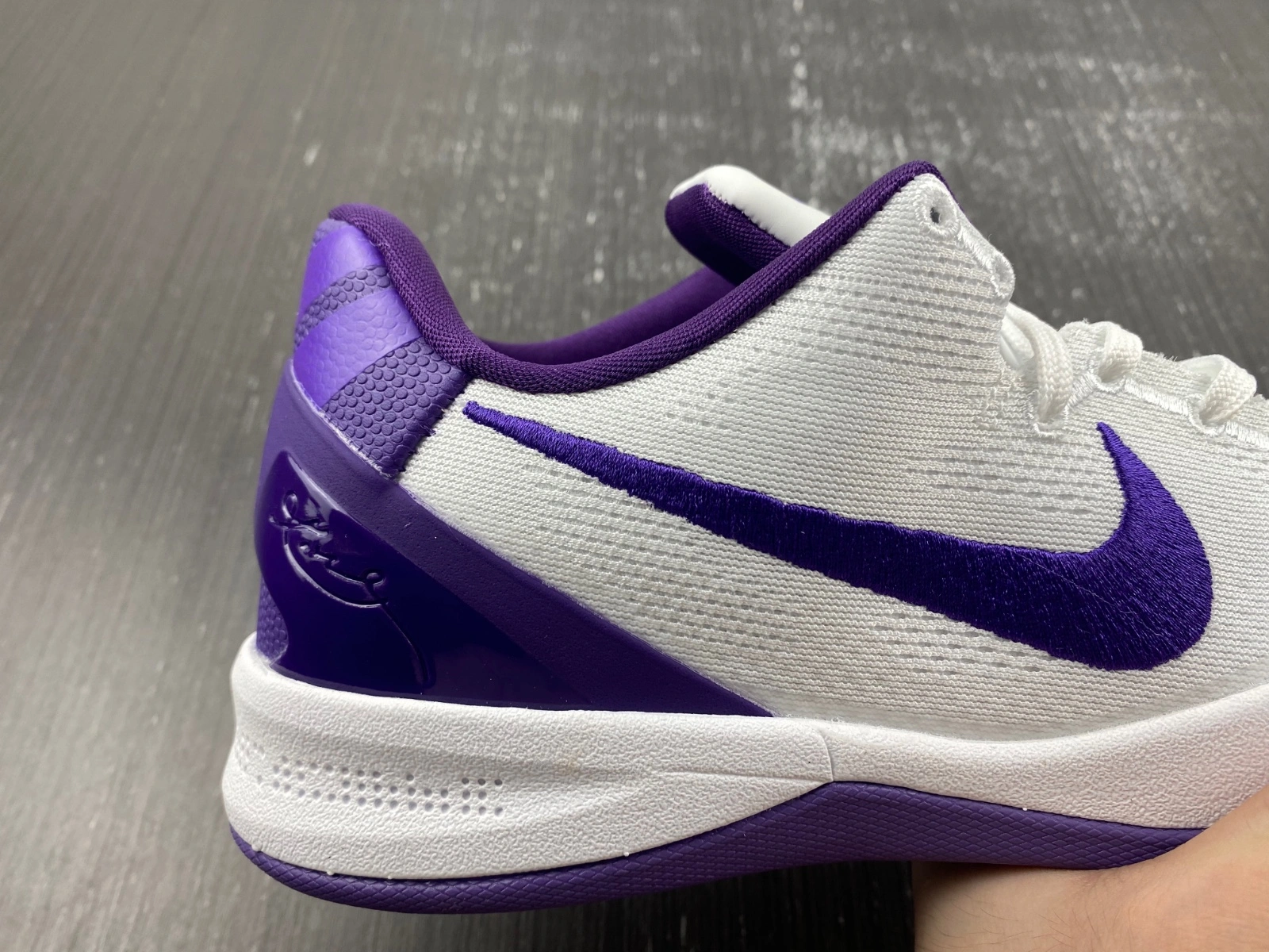 Compact Kobe 8 Protro White Court Purple FQ3549- 1094