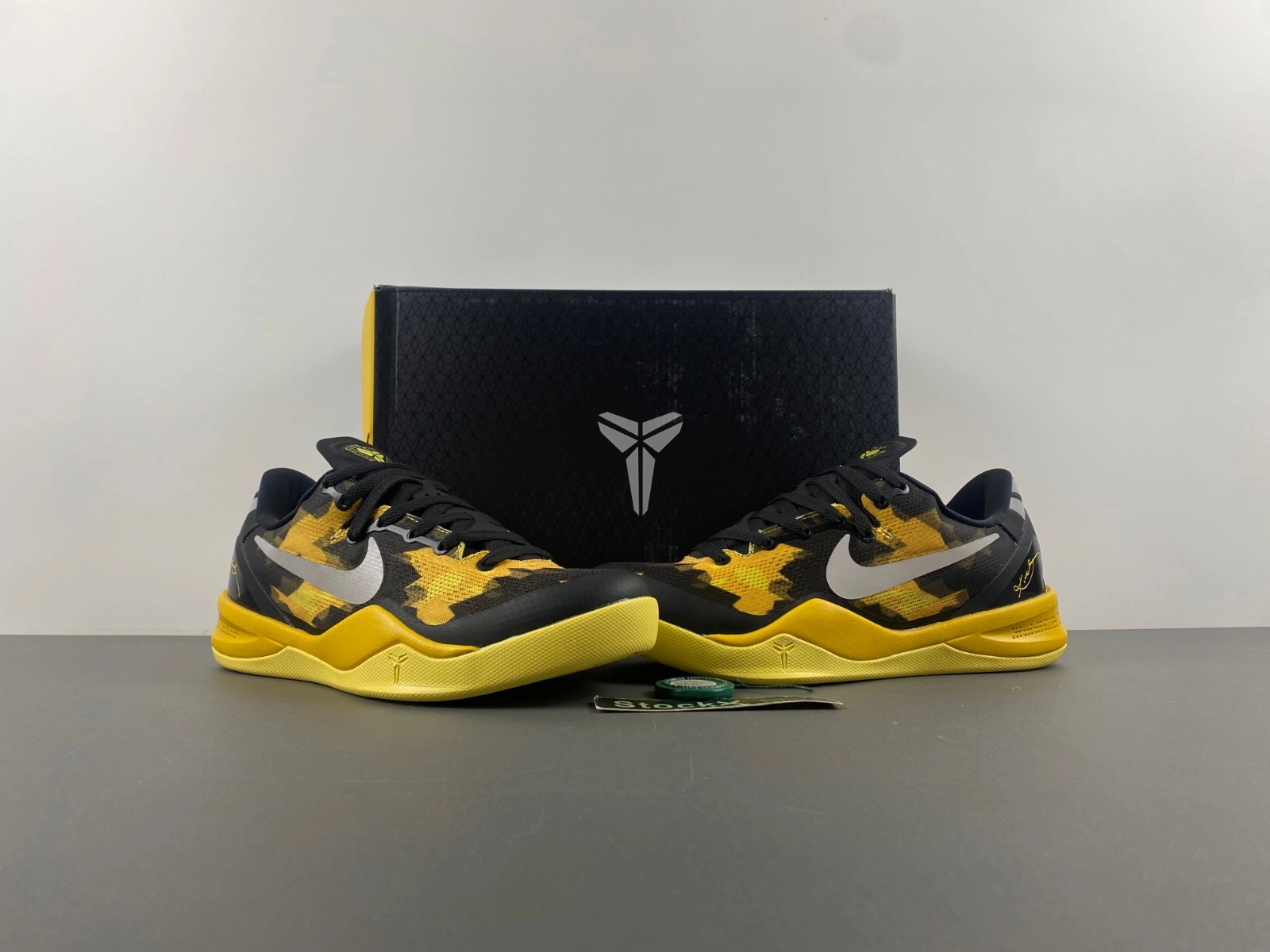 Kobe 8 Sulfur Electric Yellow 555035- SmartChoice 1014
