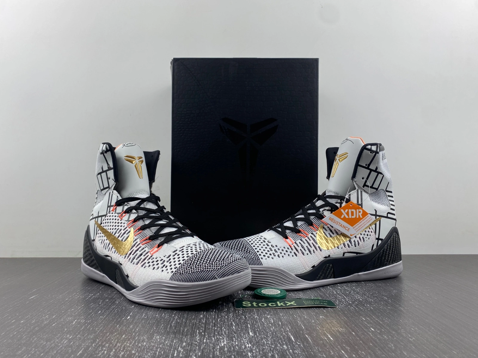 SmoothTexture Kobe 9 Elite Gold Fundamentals 630847-100 641714- 1056