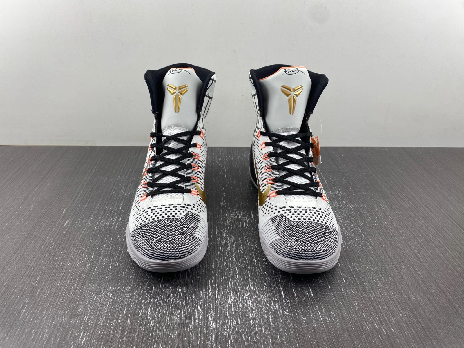SmoothTexture Kobe 9 Elite Gold Fundamentals 630847-100 641714- 1056