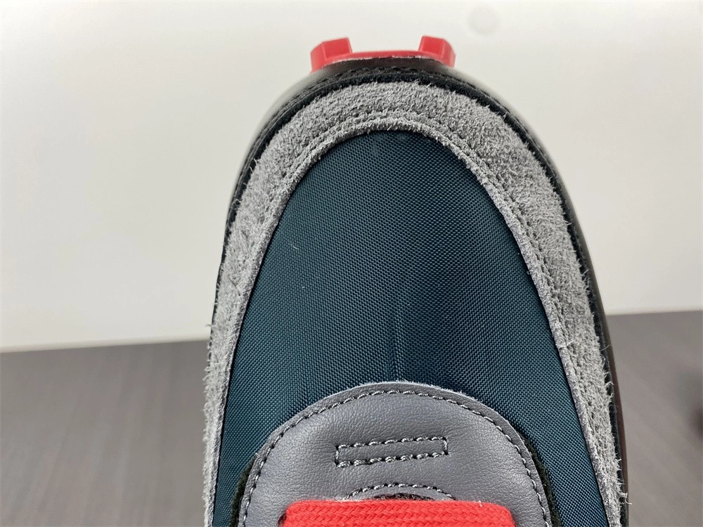 LD Waffle sacai Undercover Midnight Spruce University Red DJ4877- Snug 1187