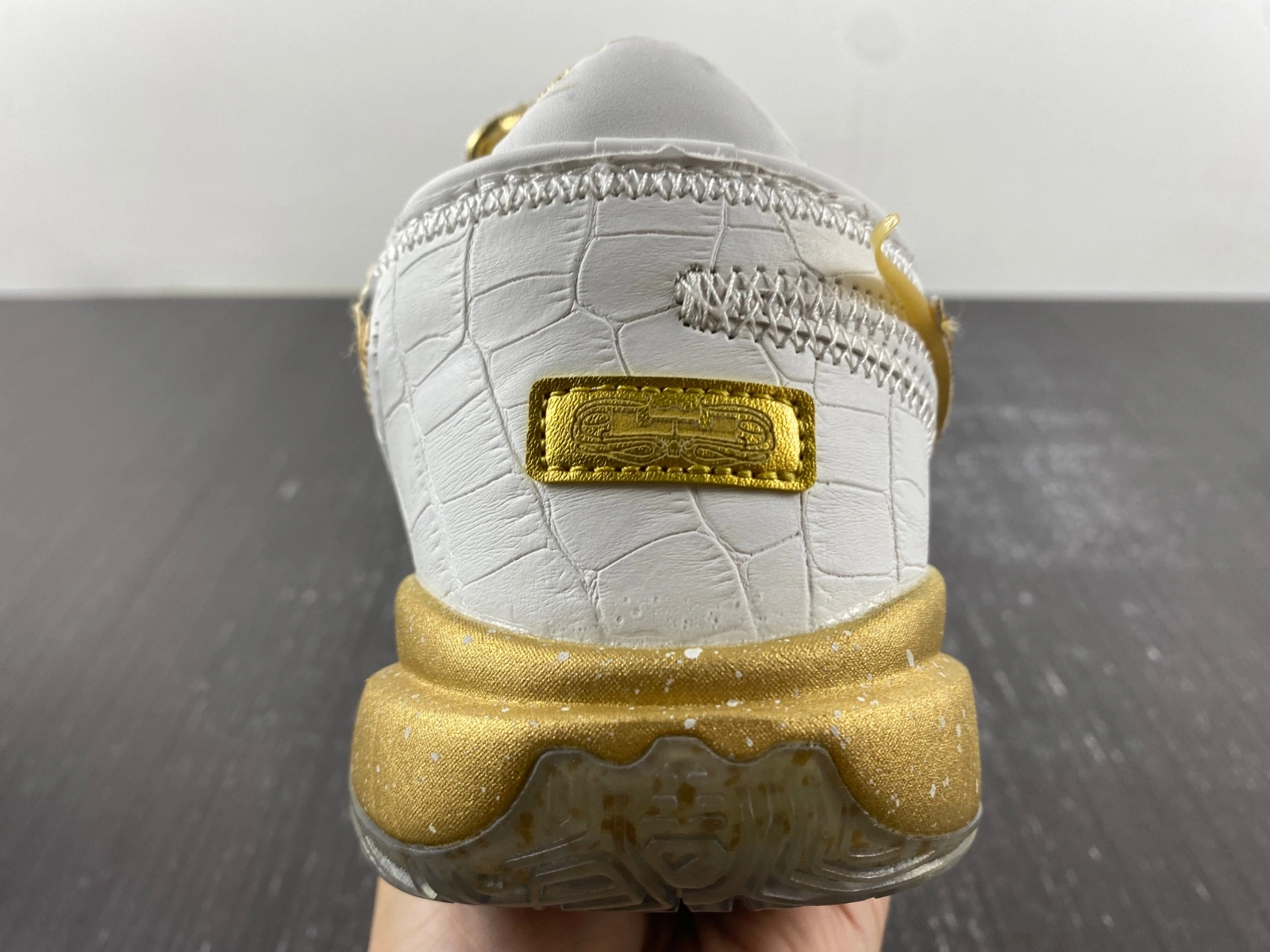 Durable LeBron 20 Gold DJ5422- 1155