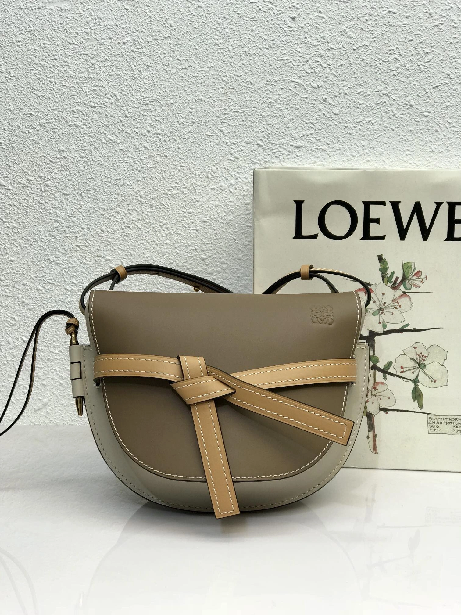 L*oewe Bag Top Quality 20x19x11.5cm DailyWear 9042