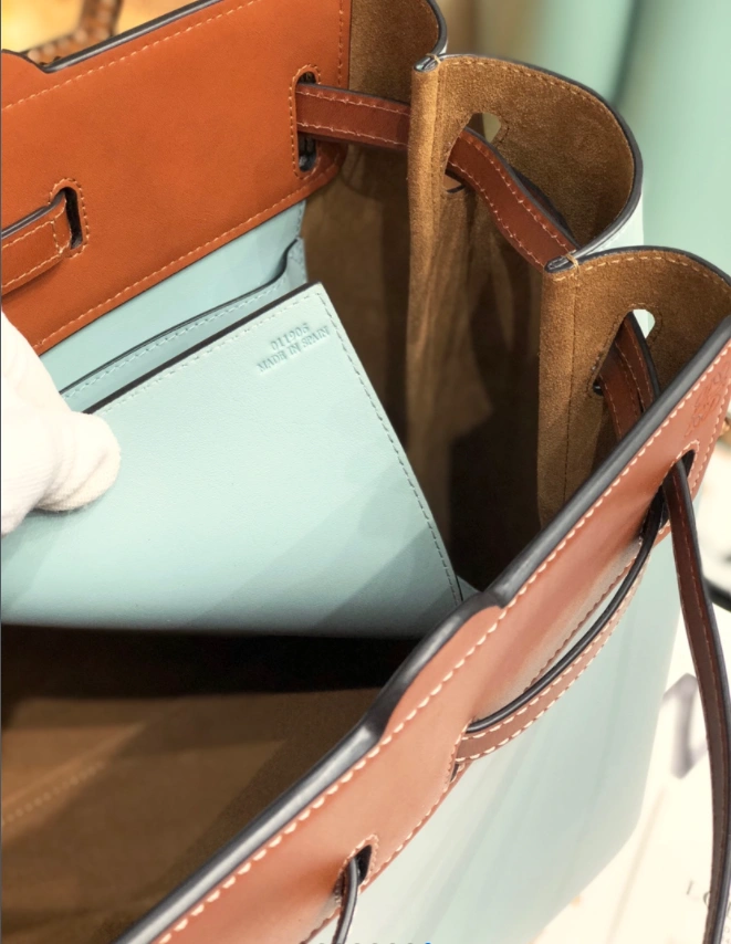 Upgraded L*oewe Top Bag 24x17x6.5cm 9035