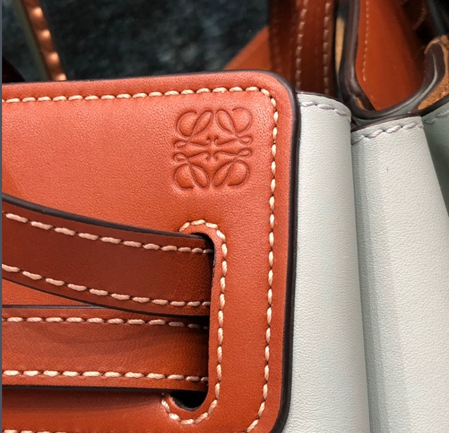 Upgraded L*oewe Top Bag 24x17x6.5cm 9035