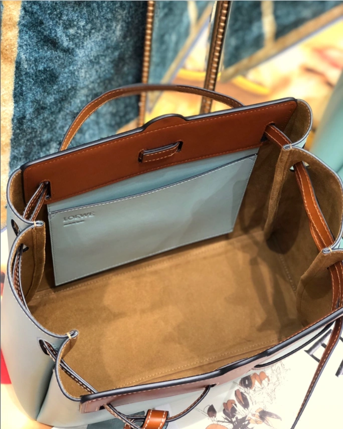 Upgraded L*oewe Top Bag 24x17x6.5cm 9035