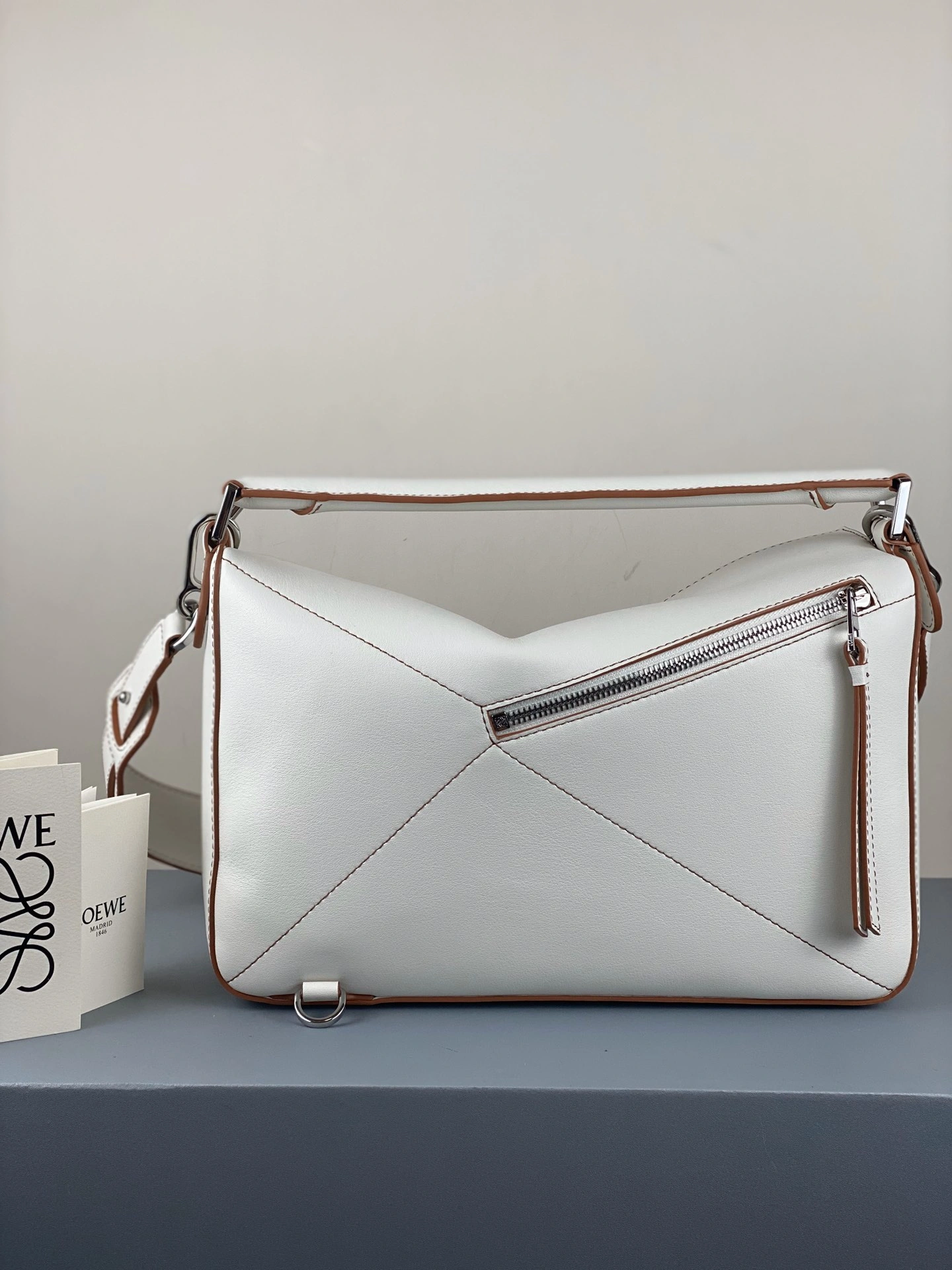QuickDry L*oewe Top Bag 29*18*12cm 9037