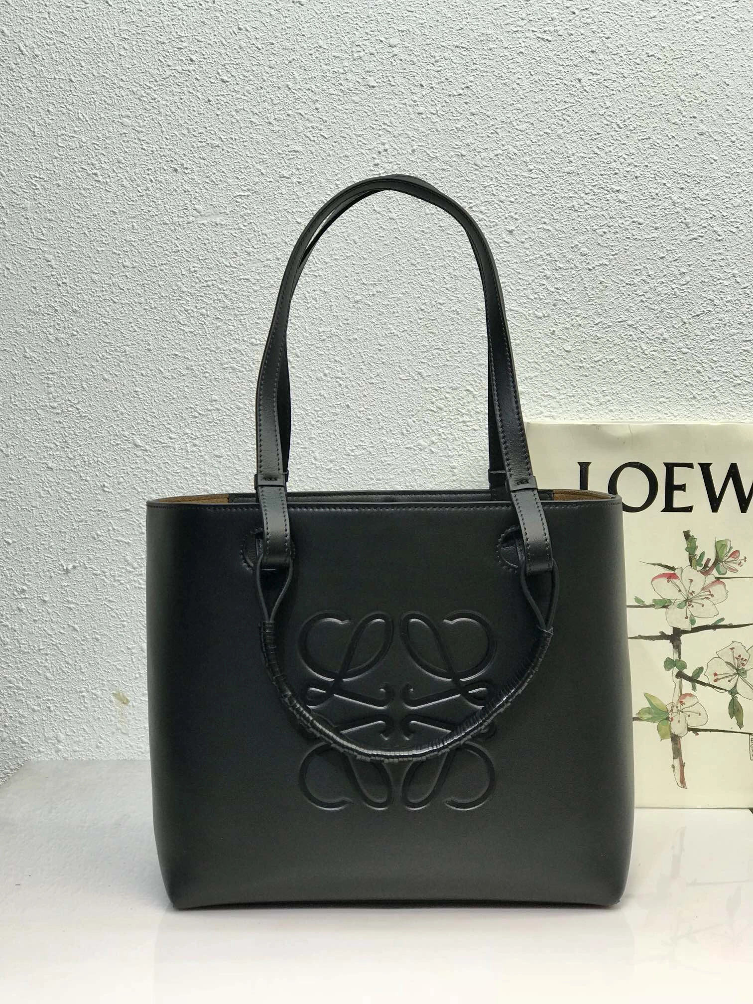 Comfortable L*oewe Top Bag 9039