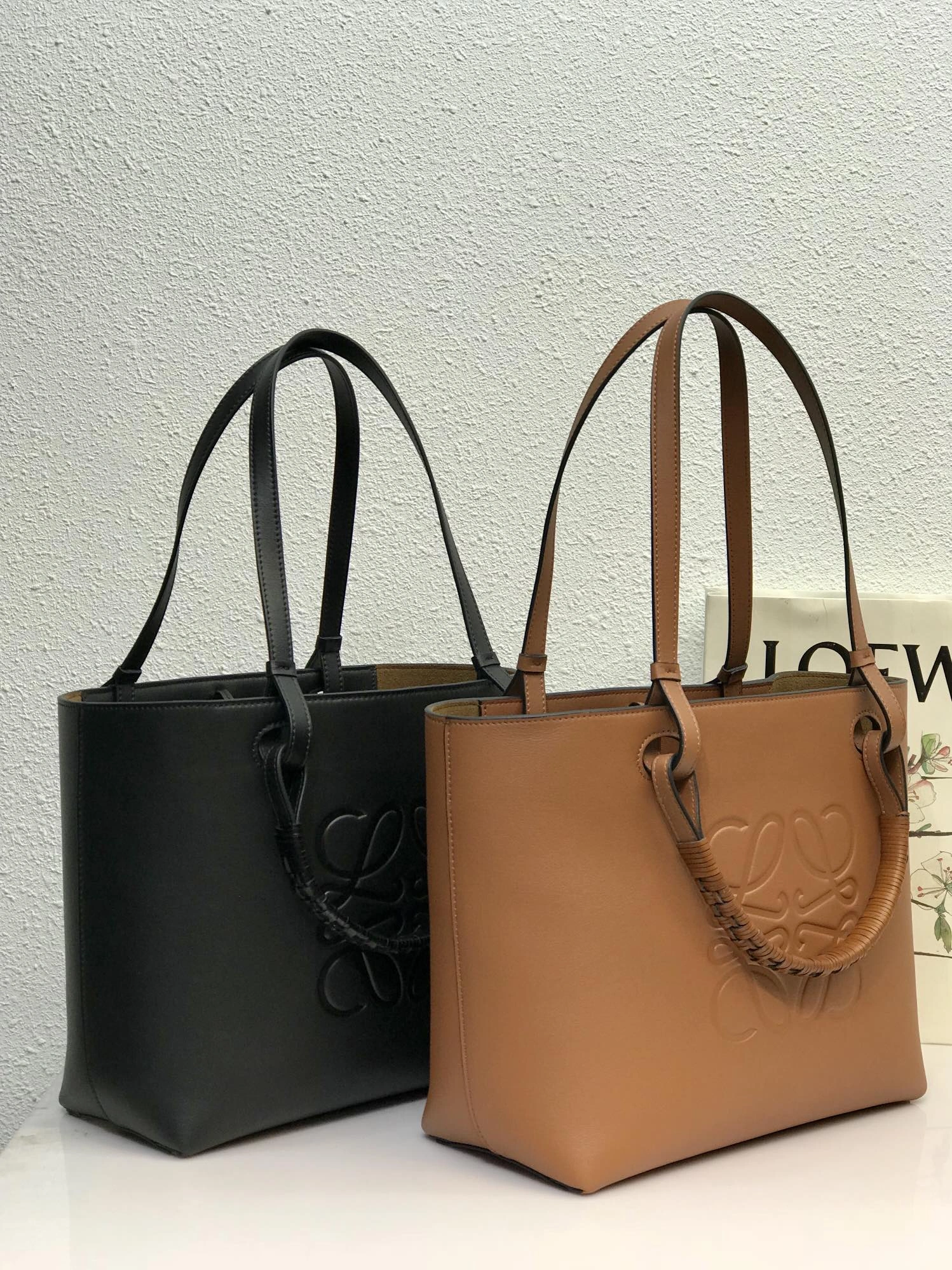 Comfortable L*oewe Top Bag 9039