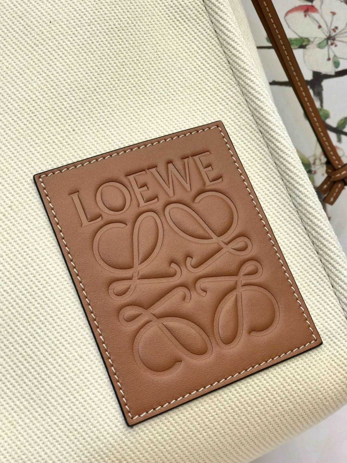 Contemporary L*oewe Top Bag 9040