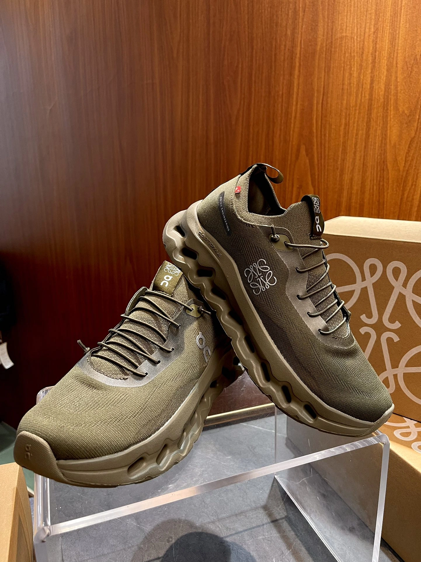 WeatherProof L*oewe Top Sneaker Low RR 20240813- 7527