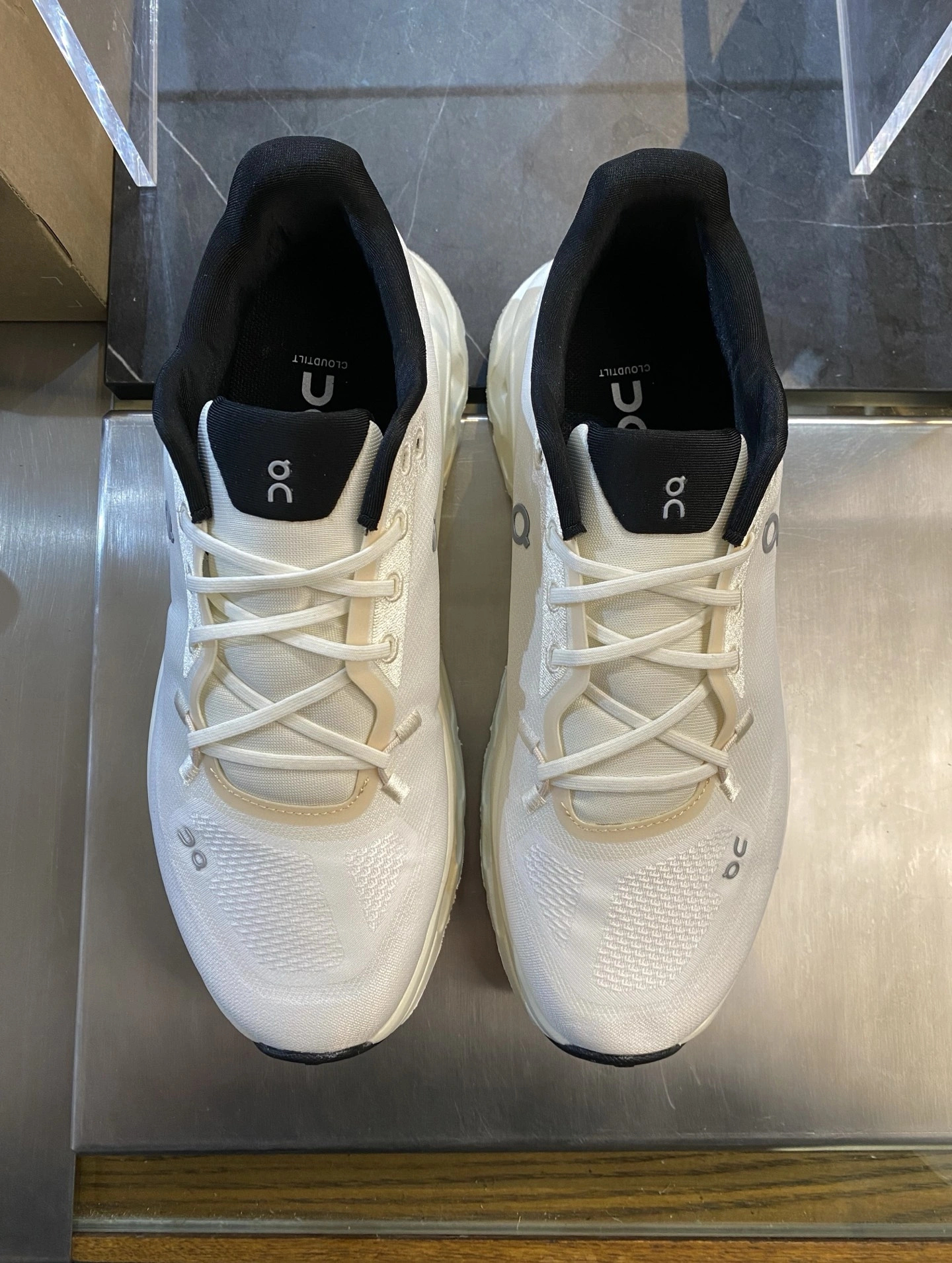 Lightweight L*oewe Top Sneaker Low RR 20250417- 7518