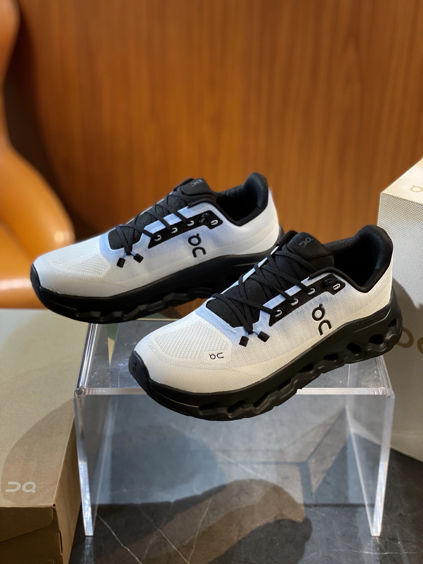 L*oewe Top Sneaker Low RR 20250417- EasyMatch 7515