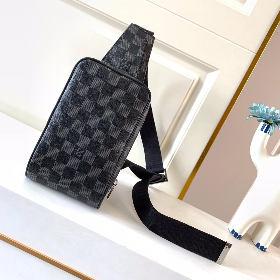 L*ouis V*uitton Bag Top Quality 12x 20x 6 cm SmoothTexture 8570