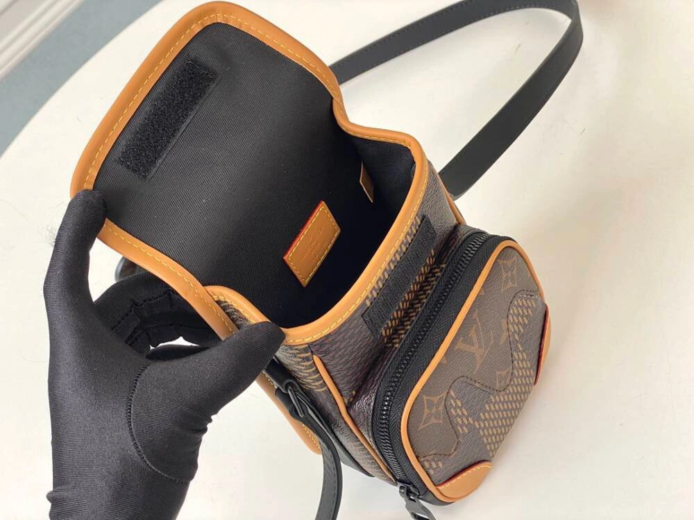 L*ouis V*uitton Bag Top Quality 13*18*9cm Stretchable 8713
