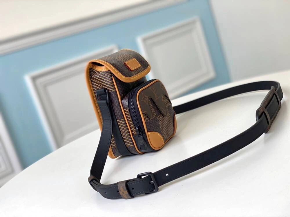 L*ouis V*uitton Bag Top Quality 13*18*9cm Stretchable 8713