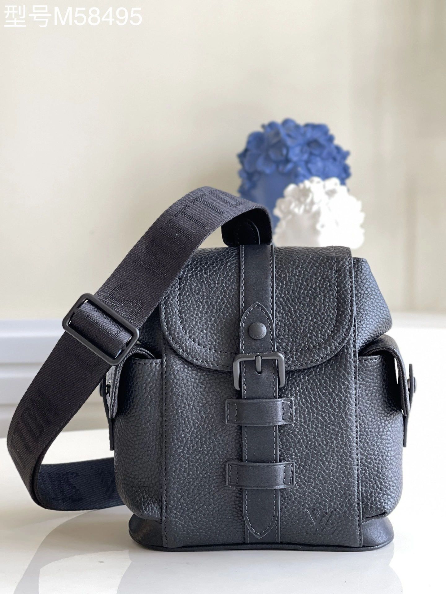 WaterResistant L*ouis V*uitton Bag Top Quality 14 x 19.5 x 5CM 8426