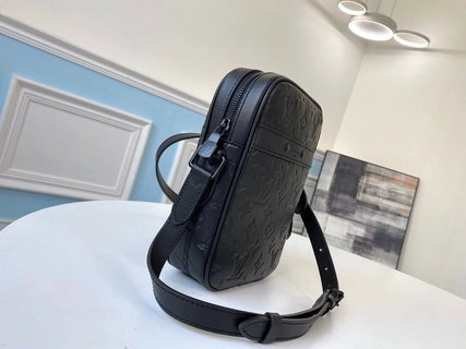 Classic L*ouis V*uitton Bag Top Quality 16.0 x 21.0 x 4.5 cm 8788