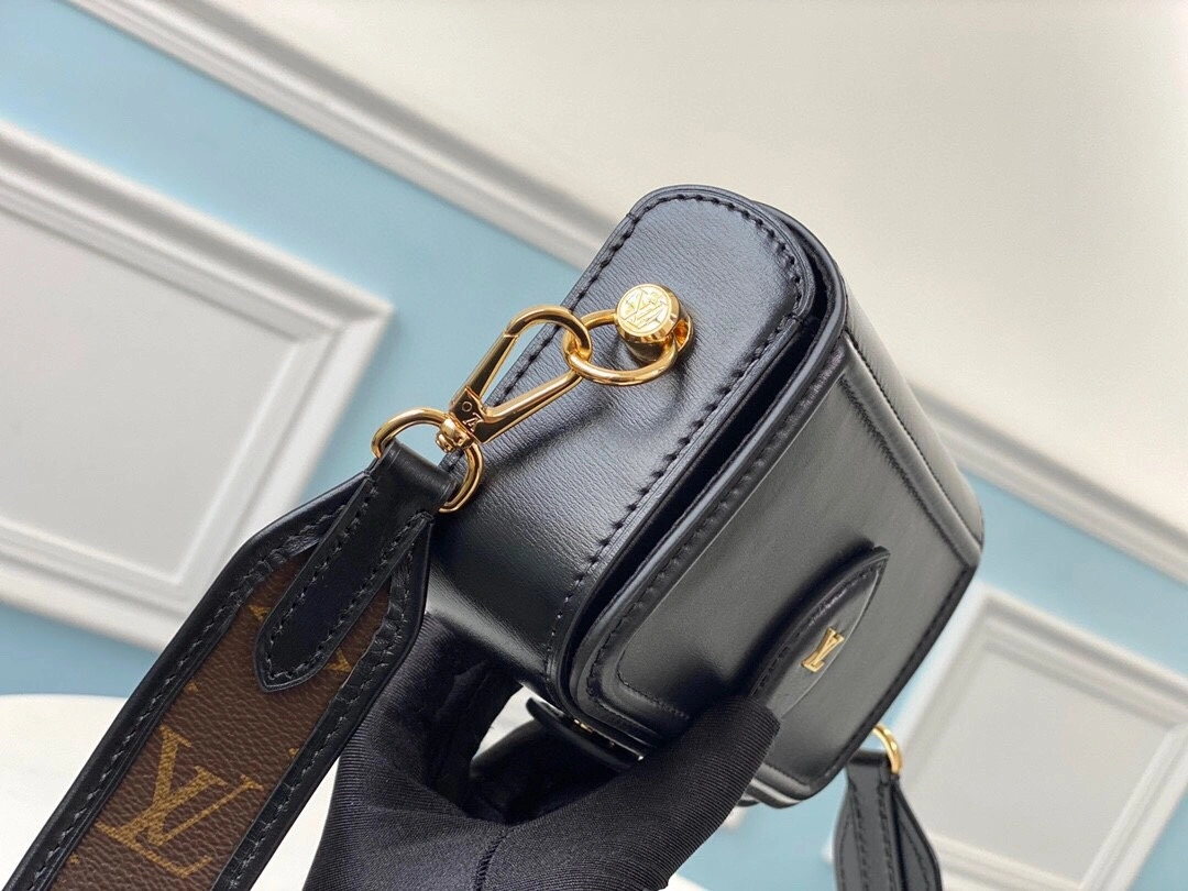 L*ouis V*uitton Bag Top Quality 17*10*4.5cm Sporty 8653