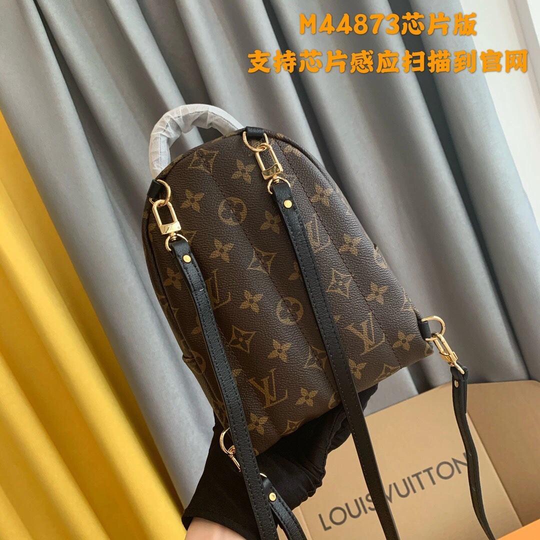 L*ouis V*uitton Bag Top Quality 17x22x10cm Cozy 8661