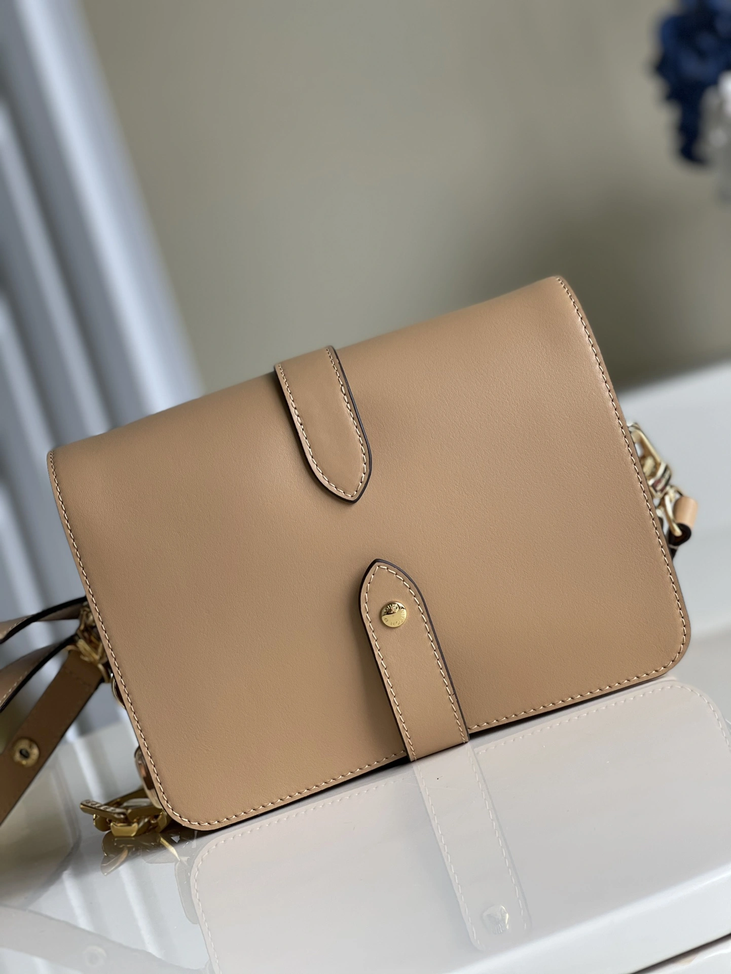 L*ouis V*uitton Bag Top Quality 17x22x7cm WellDesigned 8660