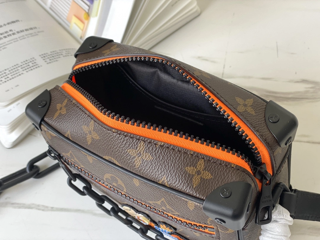 L*ouis V*uitton Bag Top Quality 18.5*13*8cm Trendsetting 8610