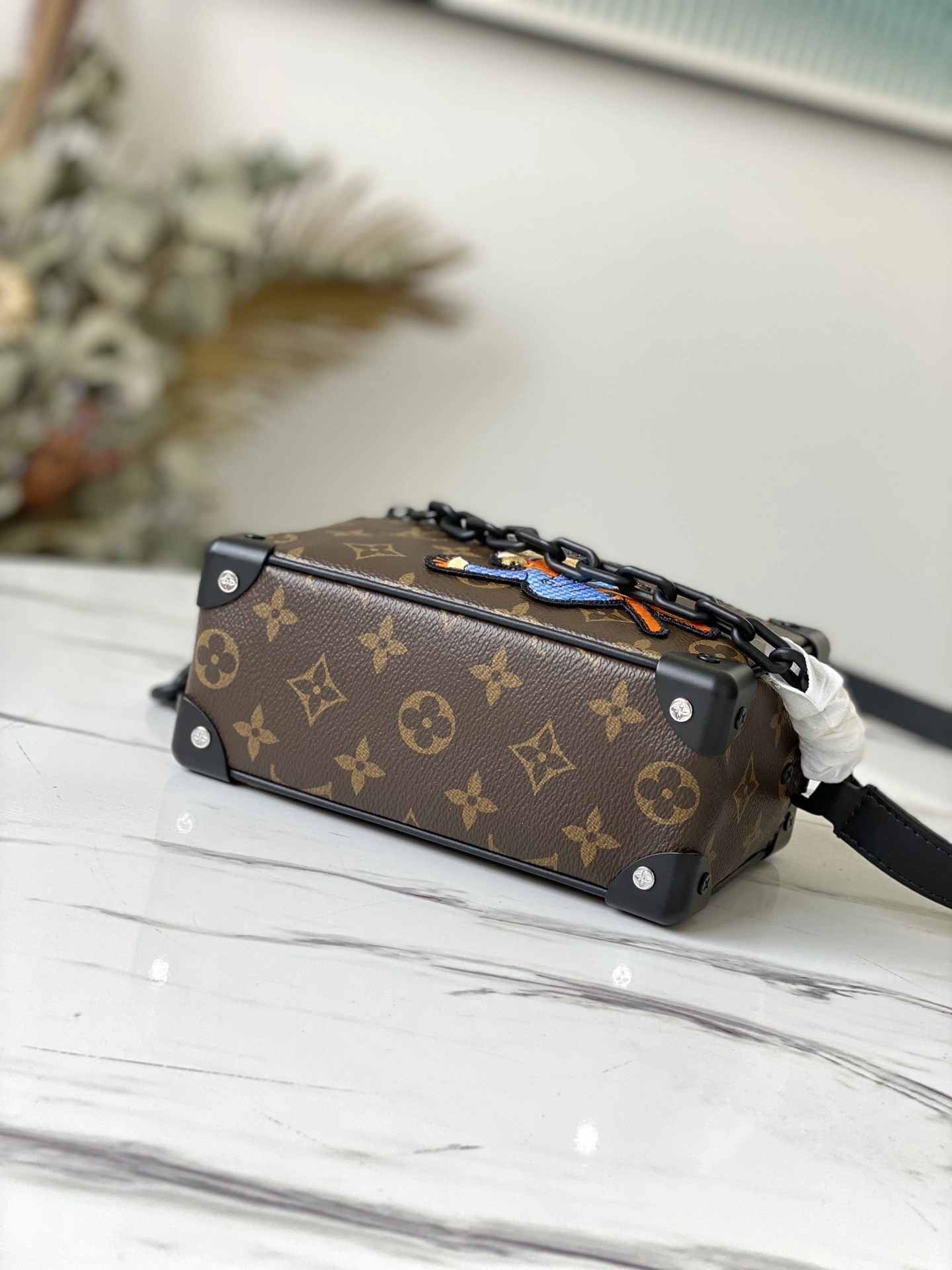 L*ouis V*uitton Bag Top Quality 18.5*13*8cm Trendsetting 8610