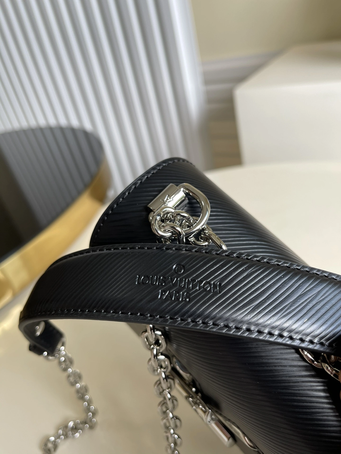 L*ouis V*uitton Bag Top Quality 18*15*9cm Efficient 8522