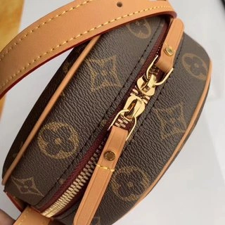 L*ouis V*uitton Bag Top Quality 18*17*7cm Trendsetting 8746