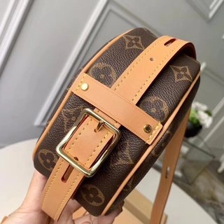 L*ouis V*uitton Bag Top Quality 18*17*7cm Trendsetting 8746