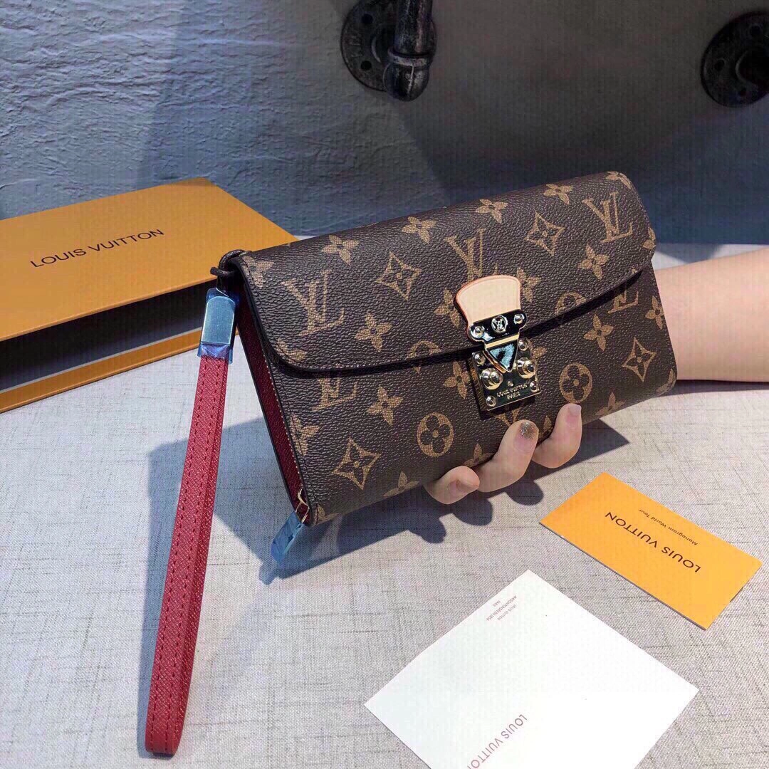 L*ouis V*uitton Bag Top Quality 19*10cm Elegant 8434