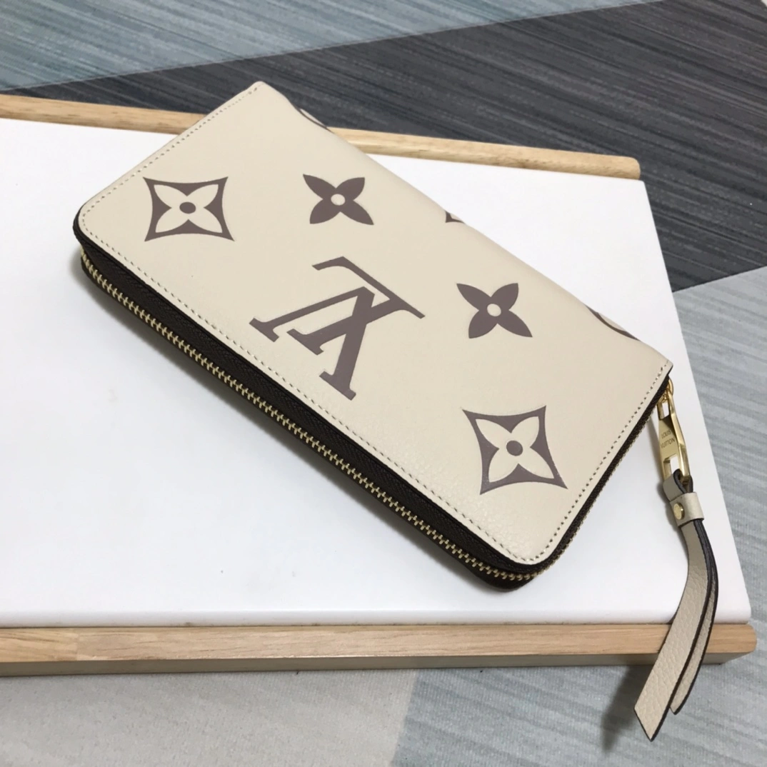 L*ouis V*uitton Bag Top Quality 19*10cm Neat 8574