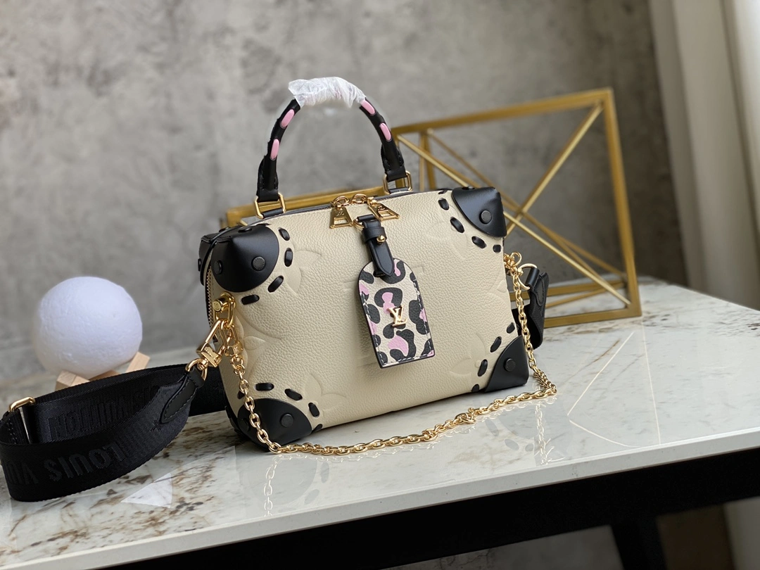 L*ouis V*uitton Bag Top Quality 20*14*7.5cm EasyMatch 8433