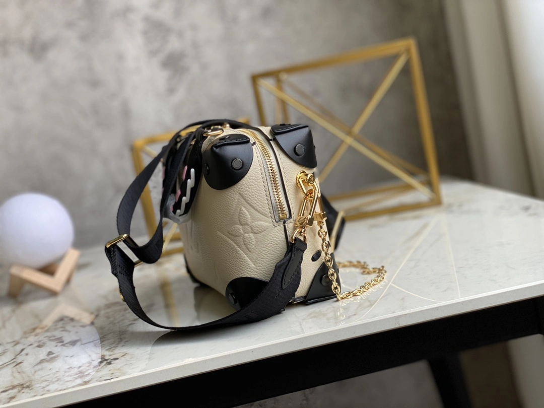 L*ouis V*uitton Bag Top Quality 20*14*7.5cm EasyMatch 8433