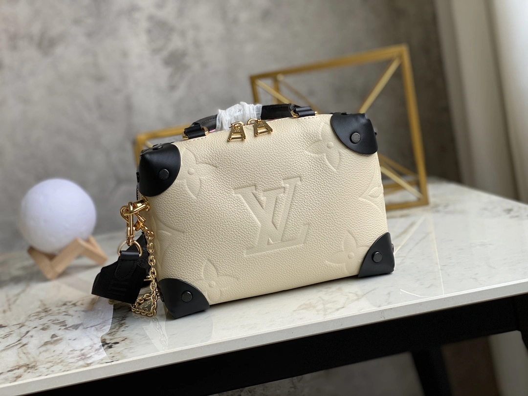 L*ouis V*uitton Bag Top Quality 20*14*7.5cm EasyMatch 8433