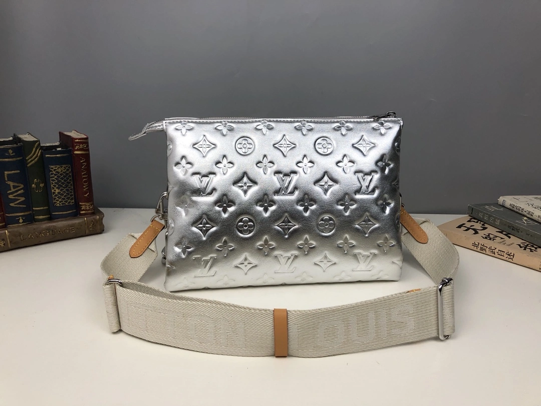 L*ouis V*uitton Bag Top Quality 20*26*12cm Affordable 8587