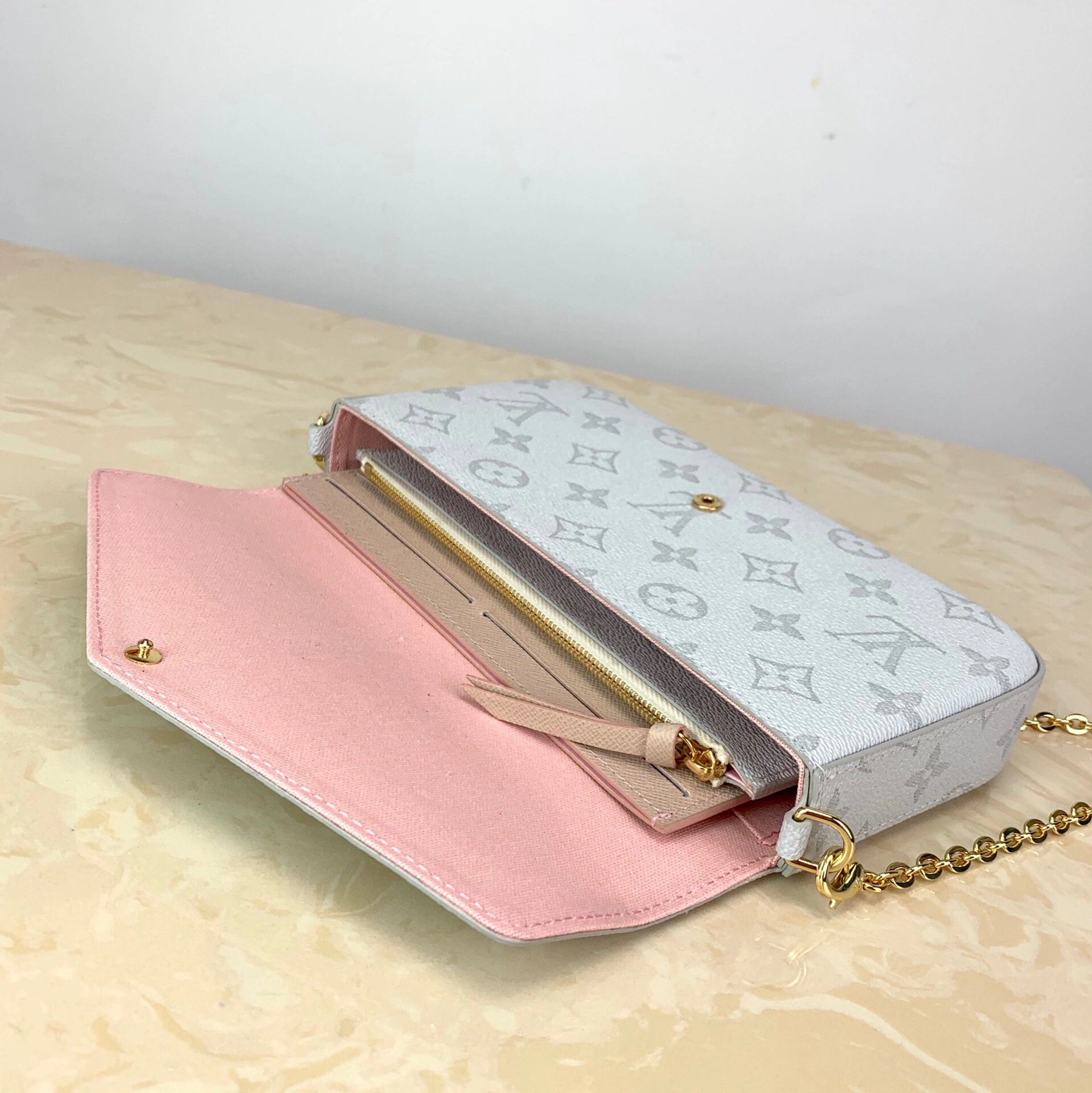Trendy L*ouis V*uitton Bag Top Quality 21*11*2cm 8733
