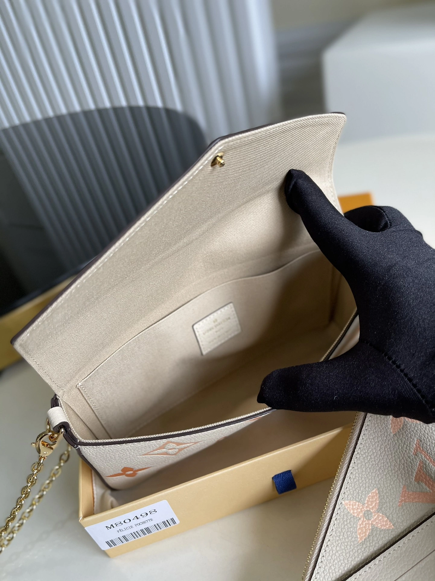 FashionForward L*ouis V*uitton Bag Top Quality 21*12*3cm 8625