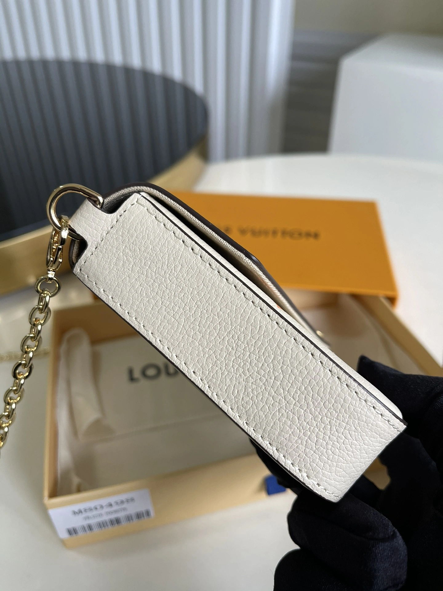 FashionForward L*ouis V*uitton Bag Top Quality 21*12*3cm 8625