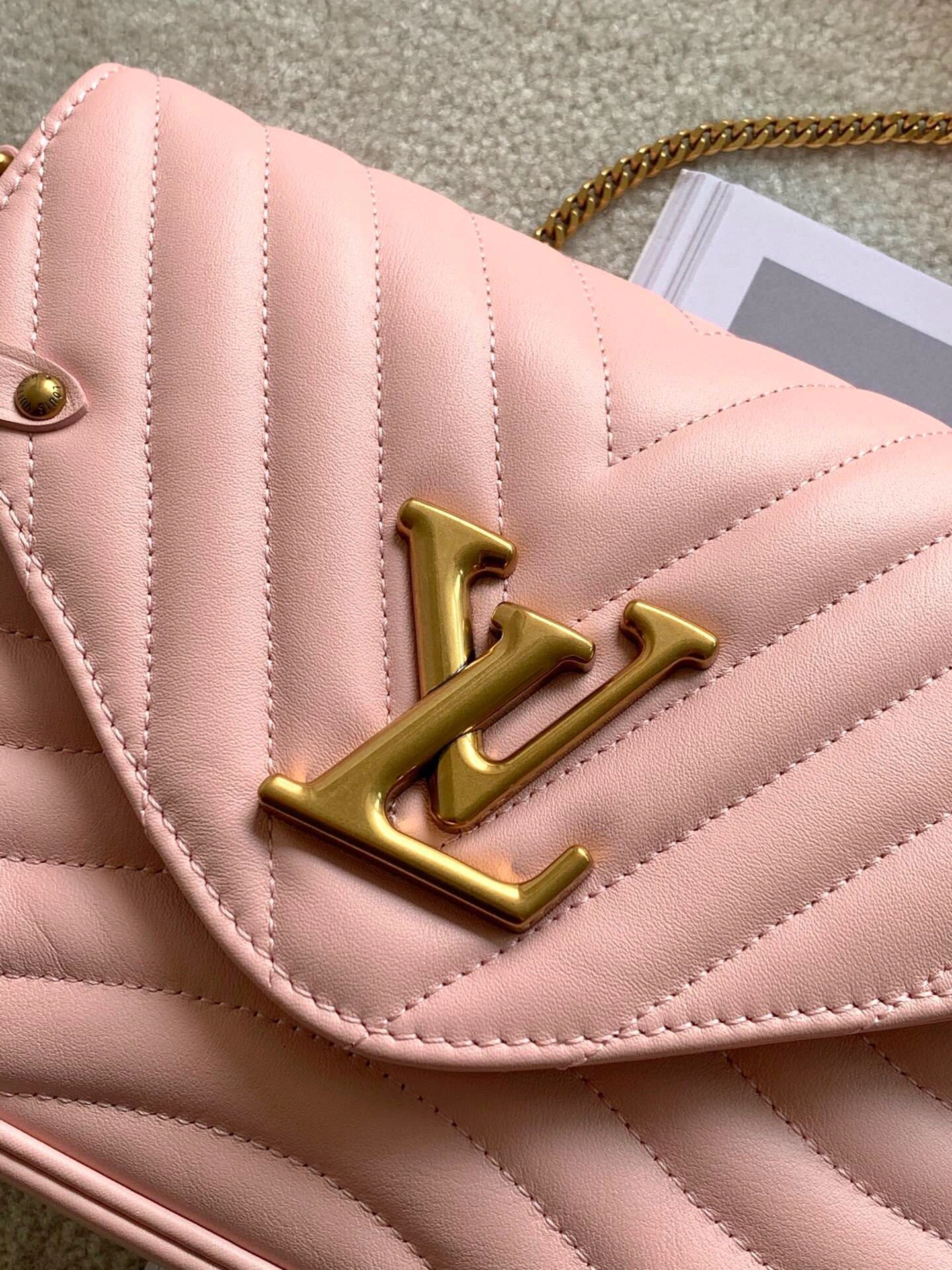 FashionForward L*ouis V*uitton Bag Top Quality 21*13*6.5cm 8716