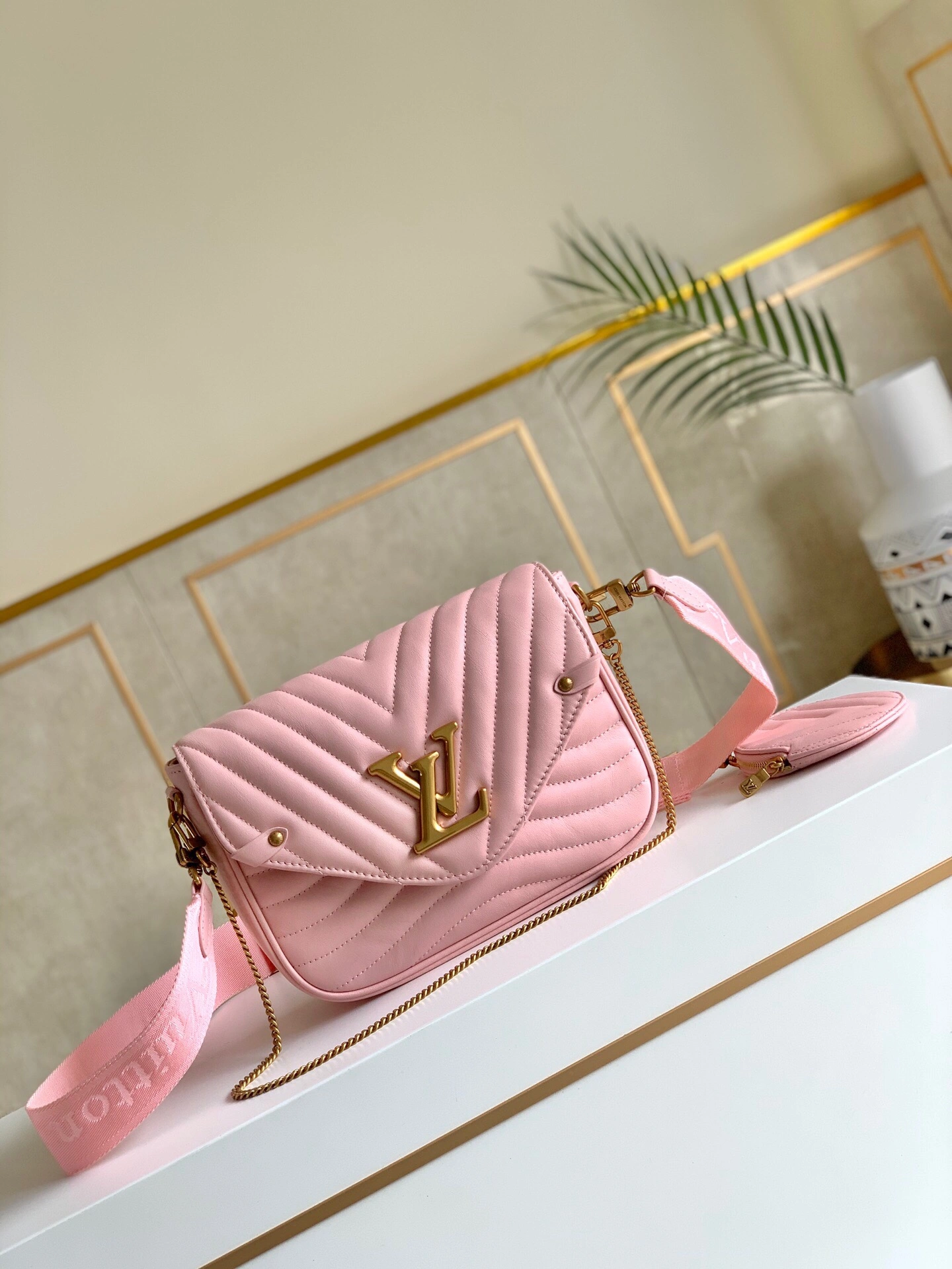 FashionForward L*ouis V*uitton Bag Top Quality 21*13*6.5cm 8716