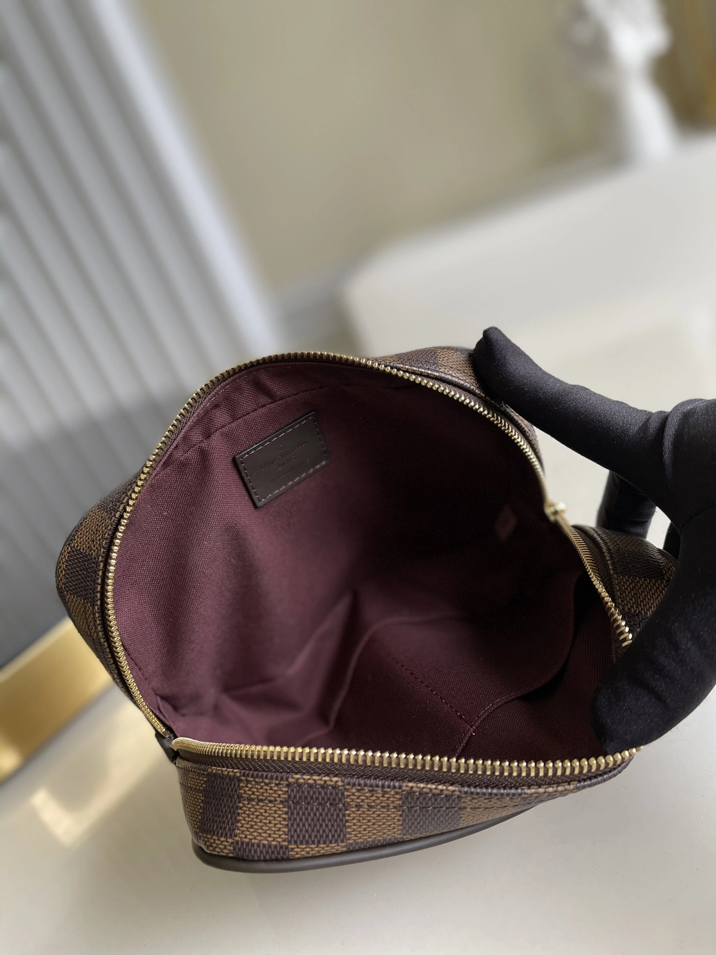 Comfortable L*ouis V*uitton Bag Top Quality 21*6*13.5cm 8613