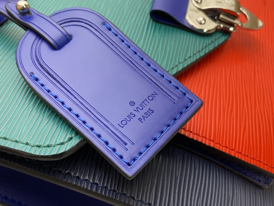 L*ouis V*uitton Bag Top Quality 22*18*9CM Neat 8415