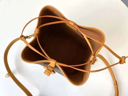 GoAnywhere L*ouis V*uitton Bag Top Quality 22*19*23cm 8755