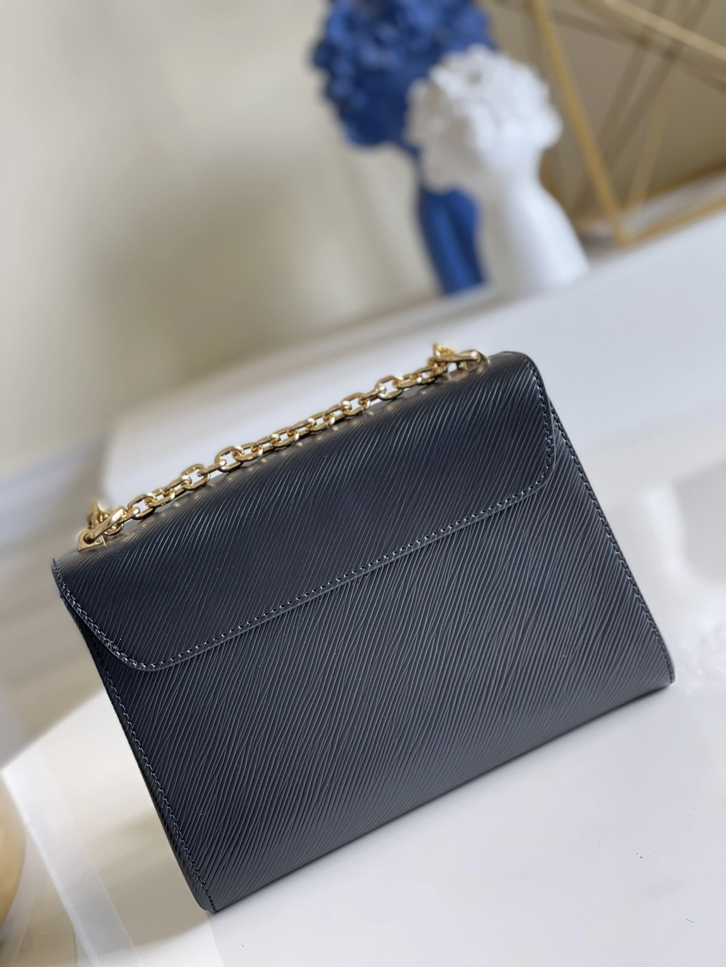 L*ouis V*uitton Bag Top Quality 23 x 17 x 9.5cm Premium 8524